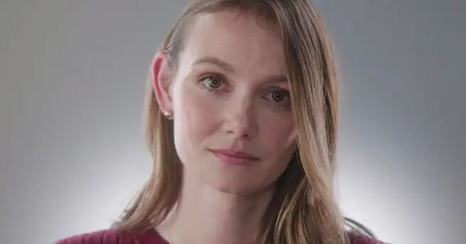 Arrow in the Head reviews the AI thriller Serena, starring Steven Strait and Andi Matichak (with Matichak as the sinister chatbot)