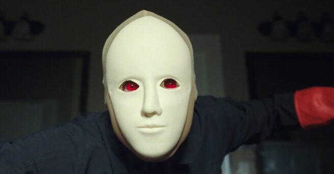 An official Faces of Death remake image gallery features the characters played by Dacre Montgomery, Barbie Ferreira, and more