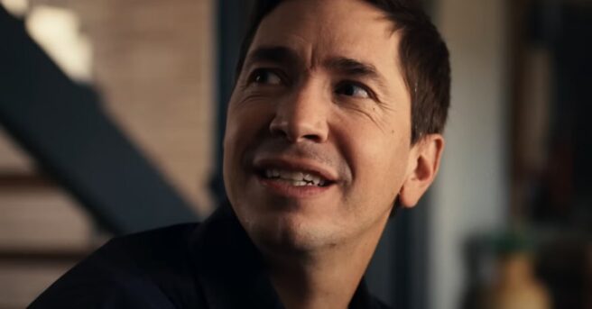 Justin Long is reteaming with Coyotes director Colin Minihan for the killer bee movie Stung, co-starring Iris Apatow