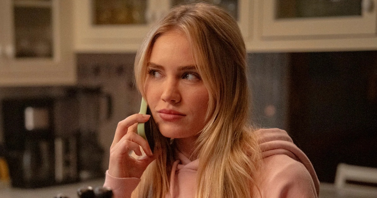 Xavier Gens is set to direct the sci-fi survival thriller Homewrecker, starring Michelle Randolph and Allison Williams