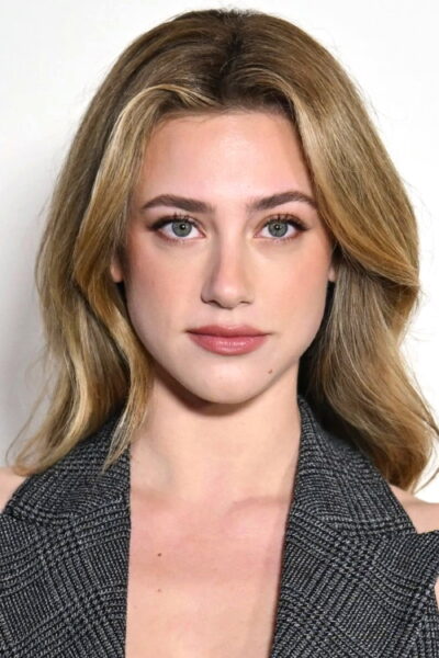Lili Reinhart