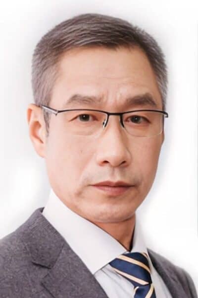 Peiqi Liu