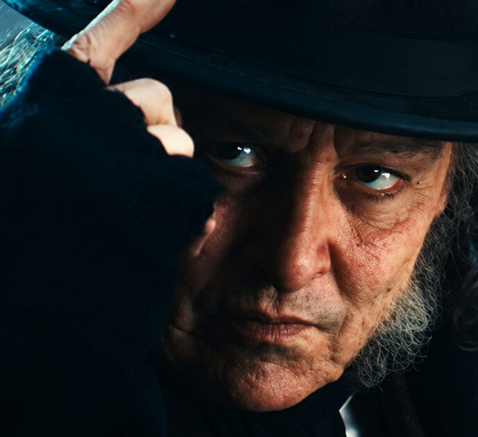 Ebenezer trailer, Johnny Depp