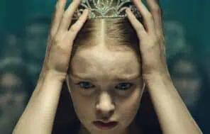 The first reactions to Mike Flanagan's Carrie are online, with early viewers praising the Stephen King adaptation