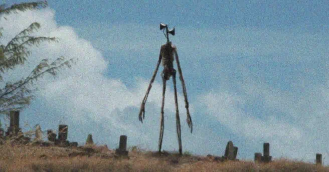 Brian Duffield and Zach Cregger are collaborating on Siren Head, a horror film based on a viral meme character
