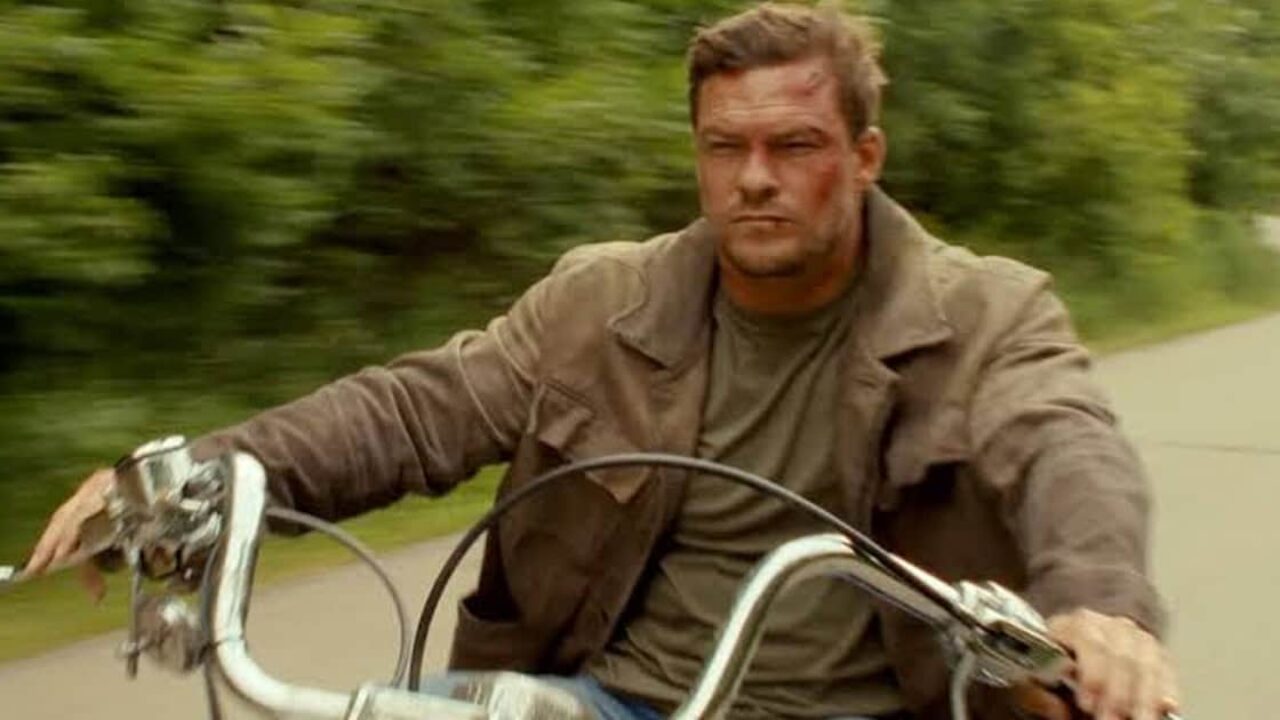 Alan Ritchson gears up for a MotoGP heist movie for Netflix