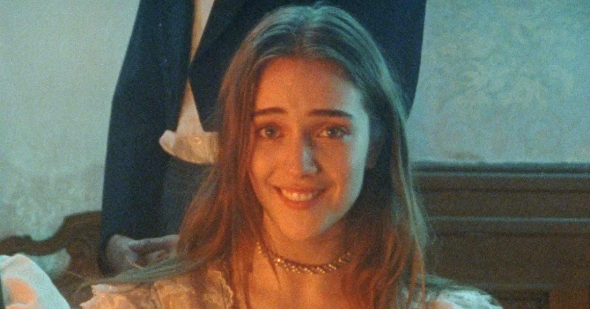 Talia Ryder joins Michael Shannon in Doctor Caligari's Cabinet of Wonders, a modern reimagining of the influential horror classic