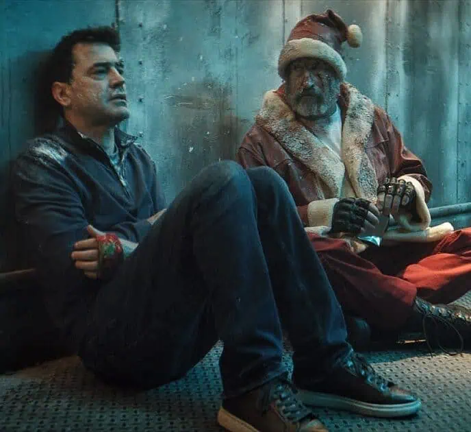 A teaser for Christmas at the Kringles has arrived. The horror comedy has an impressive cast, including Ron Livingston and Rachel Bilson