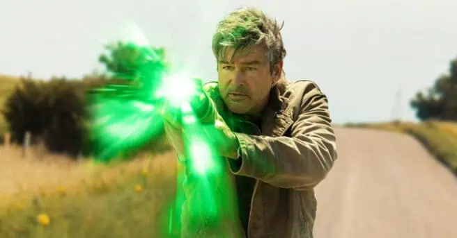 Lanterns, James Gunn, Kyle Chandler